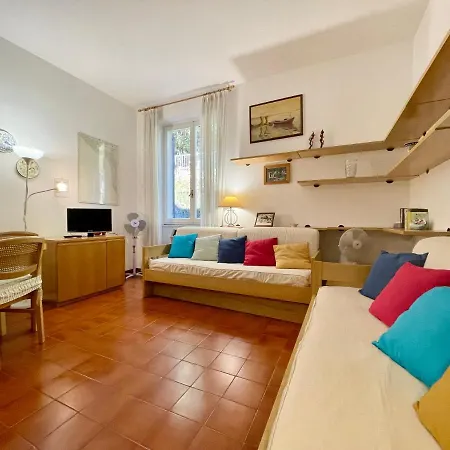 Diamond Excelsior Apartment *