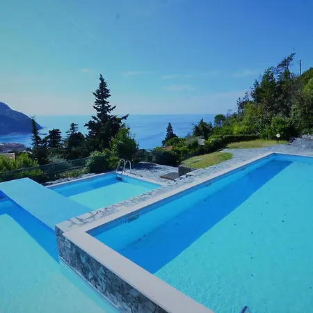 Diamond Excelsior * Levanto